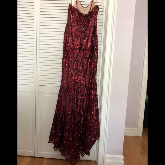 Worn once for 2-3 hours, like new! - Picture 2 of 2